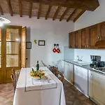With View Of Trasimeno Apartamento
