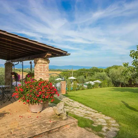 With View Of Trasimeno Apartamento Gioiella